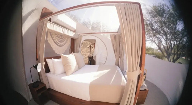 Campera Hotel Burbuja