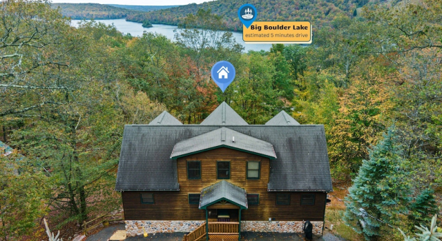 Коттедж Fam-friendly Cabin Mins 2 Beach Ski w Hot Tub