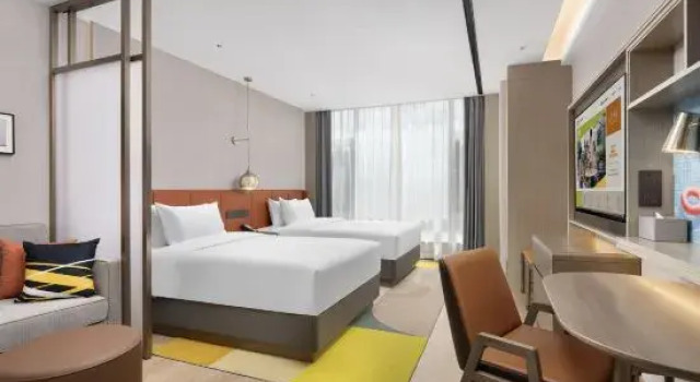 Капсула Qujing Luliang Home2 Suites by Hilton Hotel