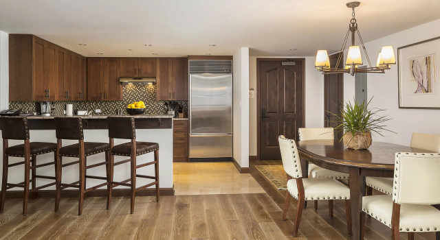 Номер Standard с 2 комнатами Madeline Hotel & Residences, Auberge Collection