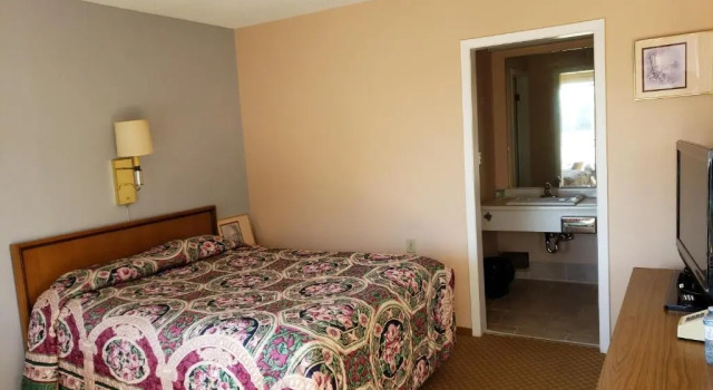 Номер Standard Townn Country Motor Inn