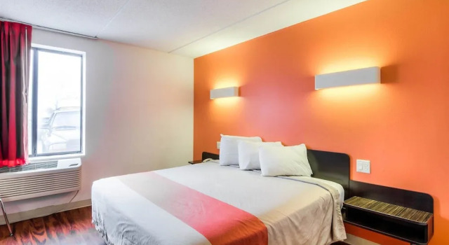 Люкс Standard Motel 6-Lansing, IL - Chicago South