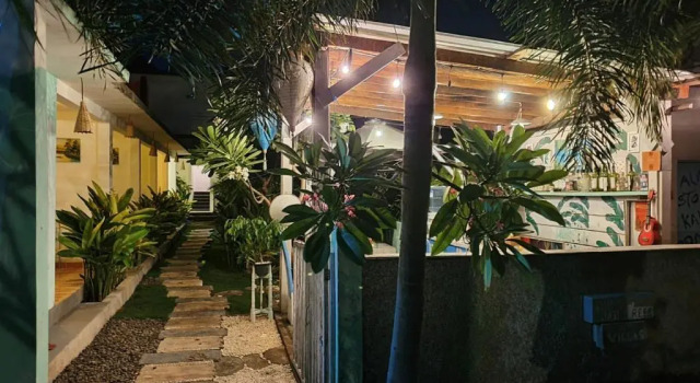 Двухместный номер Deluxe с балконом и с красивым видом из окна Palm Trees Villas