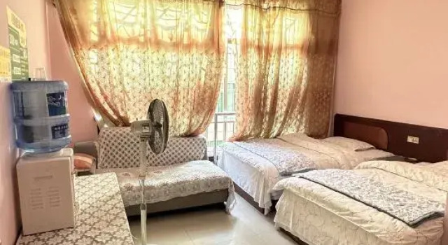 Xinyao Hotel, Varaa Hotelli Bijie Guizhou