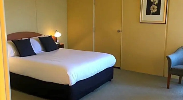 Номер Executive Hopkins House Motel & Apartments