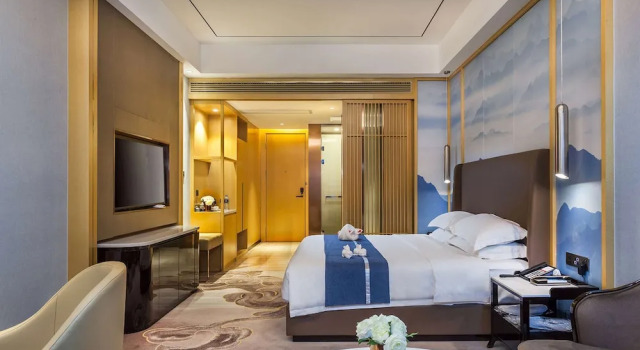 Номер Executive Ramada by Wyndham Changsha South Bus Station