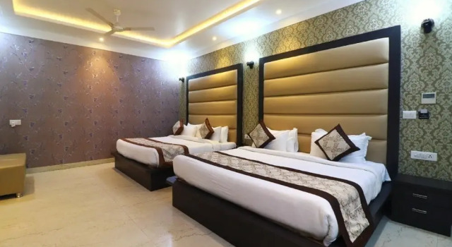 Номер Standard Hotel Taj Green View Resort