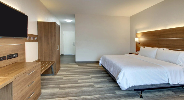 Двухместный номер Standard Holiday Inn Express & Suites Laurel by IHG