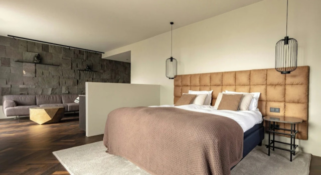 Полулюкс с балконом Hotel Geysir