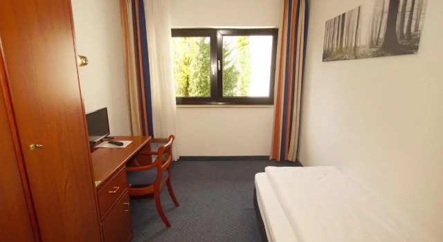 Номер Standard Hotel Tannenhof Haiger