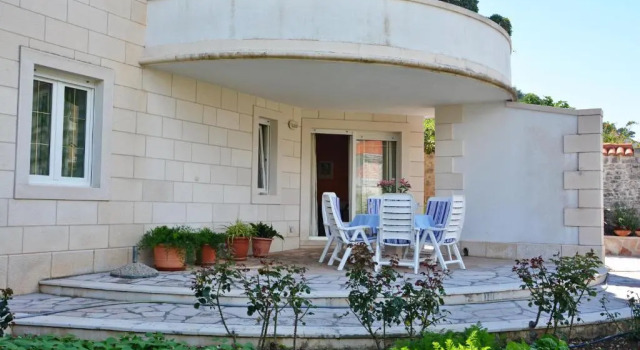 Апартаменты с 3 комнатами Apartments Mladinić
