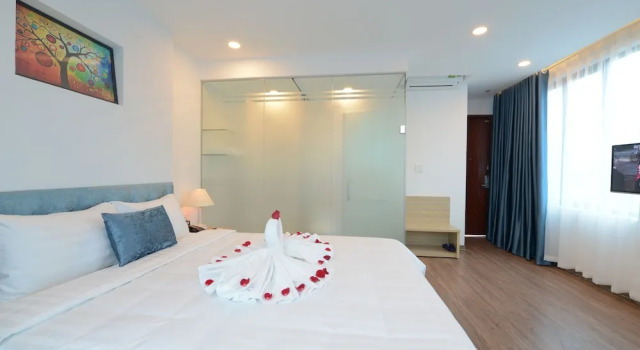 Номер Deluxe Hanoi Prime Center Hotel & Spa
