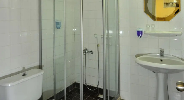 Двухместный номер Economy с балконом Prince Apart Hotel