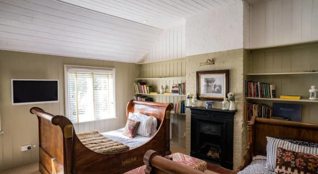 Laurels Cottage, Varaa Lomakoti Mökit kohteessa Merseyside, Mökki