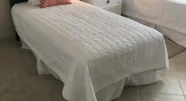 South Bay Beach Club Villa 28, Prenota Villa Cottage a Grand Cayman, Cottage