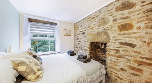 Host Stay Batemill Cottage