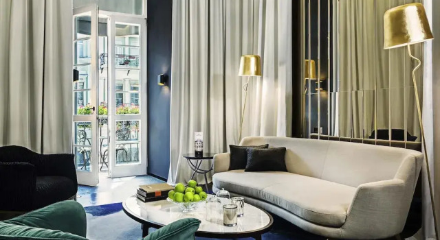 Полулюкс Отель Hotel de Paris Odessa MGallery