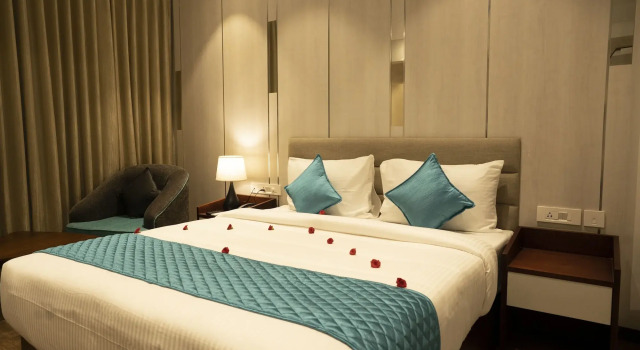 Gokulam Park Guruvayur, Varaa Hotelli Hotellit New Delhi pysäköinnillä, Pysäköinti