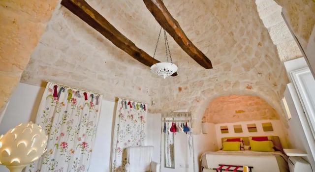 Полулюкс Leonardo Trulli Resort