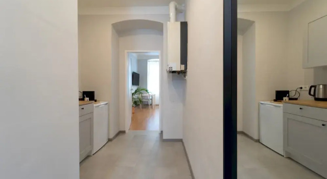 Cute and Cozy Studio - Close TO THE Center, Prenota Hotel Vienna Austria