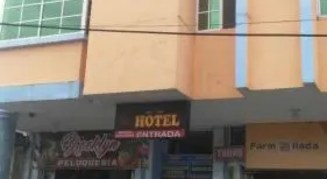 Hotel Relaxis, Buchen Sie Hotel 24 de Mayo Los Rios