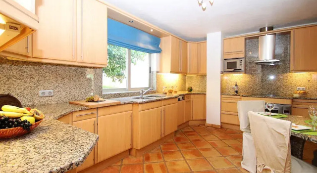 Вилла с 3 комнатами с балконом и с видом на бассейн Villa Bogota - Moradia acolhedora com piscina aquecível e BBQ