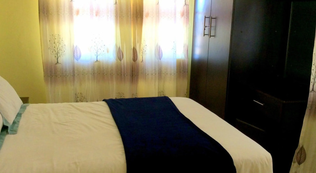 Sharon Avenue Guesthouse, Book Hotel 3-stjernede hoteller i Francistown, 3*
