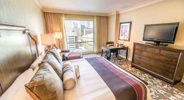 Двухместный номер Deluxe Omni Fort Worth Hotel