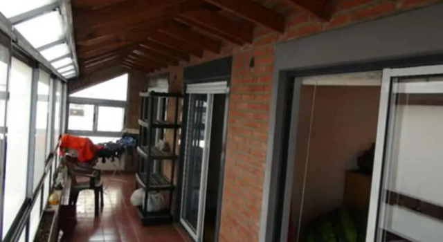 Апартаменты Sunny 2 Bedroom Apartment