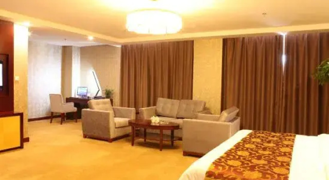 Люкс Deluxe Kaedes Royal Palace International Hotel