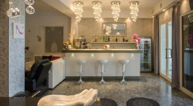 Hotel Veladoro