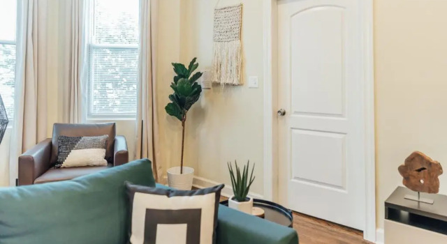 Spacious and Airy Apartment for Big Groups!, Foglalás Apartman Chicago Chicago