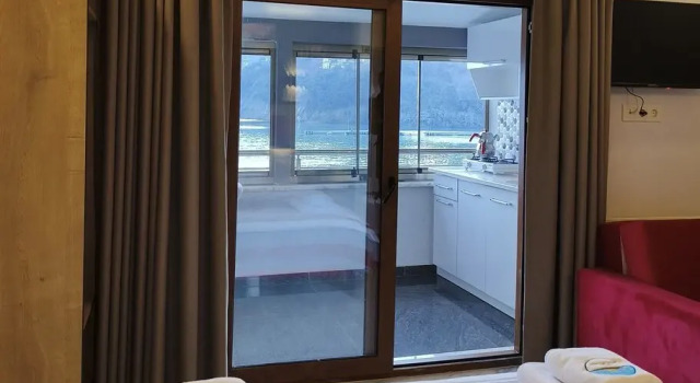 Номер Standard с балконом и с видом на море Amasra Emek PANSİYON