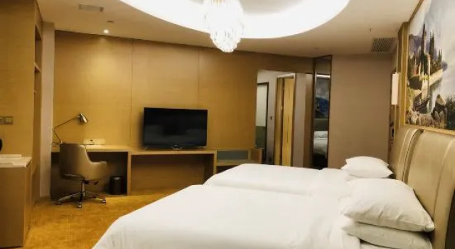 Семейный люкс Executive Vienna International Hotel (Jiujiang International Automobile City, Development Zone Management Comm