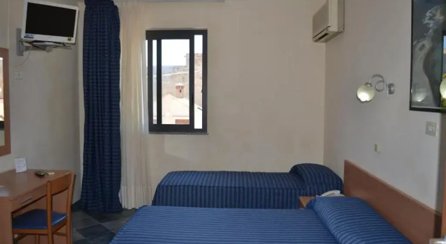 Двухместный номер Standard Hotel Jonic