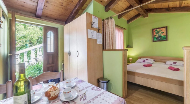 Stunning Home in Kanfanar With Wifi