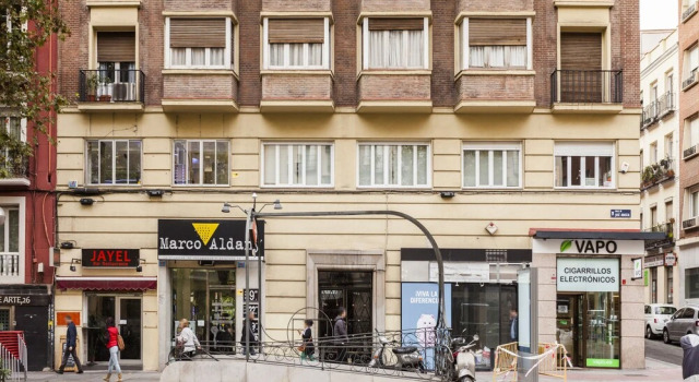 Jose Abascal Apartment by Flatsweethome, Забронировать Апартаменты/квартира Отели Мадрида с парковкой, рядом с Церковь Святого Иоанна Креста, Парковка