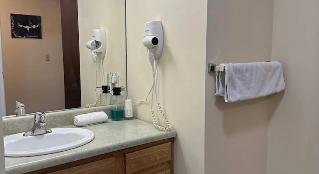 Коттедж Darling Downtown Delightful Entire Efficiency APT