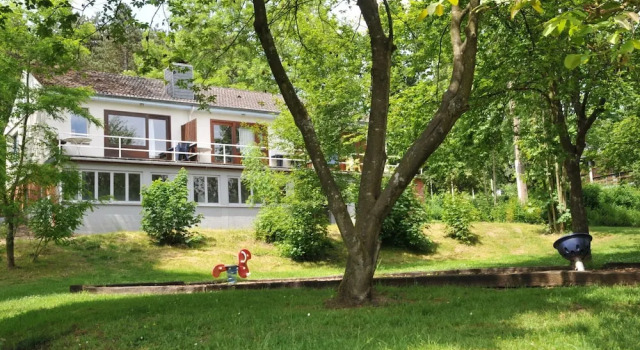 Коттедж Cozy, Carefully Furnished Bungalow near Maas