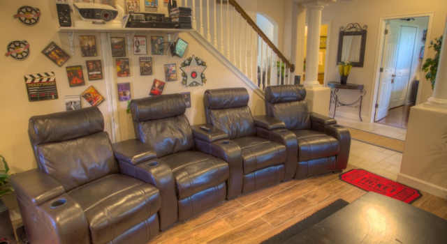The Wakefield Vacation Home with Pool, Varaa Lomakoti Huvilat kohteessa Florida, Villa