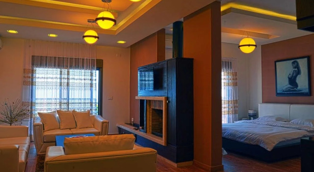 Serail Hotel & Lodging