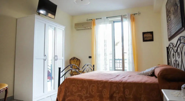 B&B Villa Alba, Book Bed and Breakfast Hotels in Sicily with a Pool, Swimming Pool