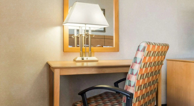 Люкс Comfort Inn Jamestown South