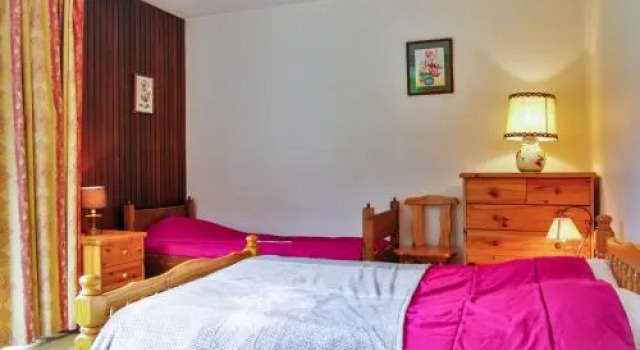 Apartment Arve 1 et 2.1, Prenota Appartamento Hotel a Alvernia con parcheggio, Parcheggio