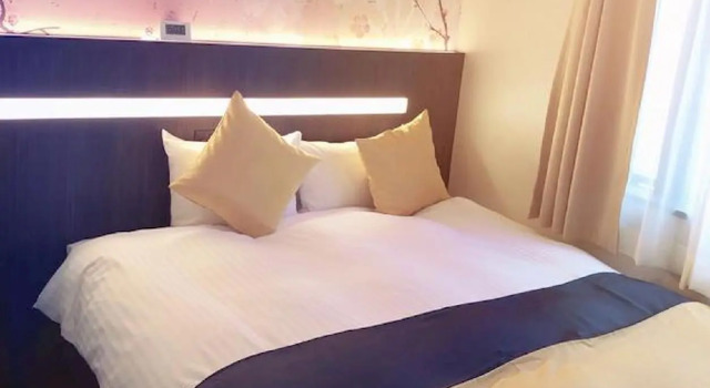 Двухместный номер Standard Kuromon Crystal Hotel