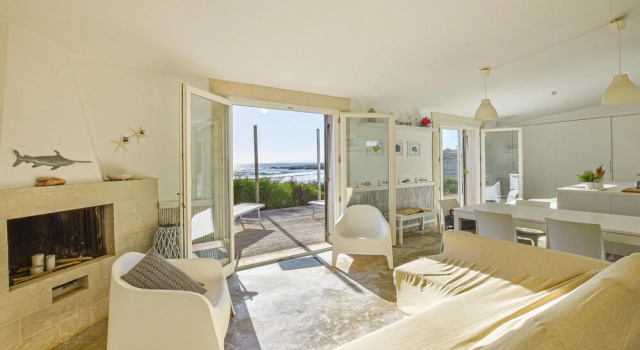 3 Bedroom Beach Front Home In Siracusa, Забронировать Отель Отели Долины Ното 4 звезды, 4*