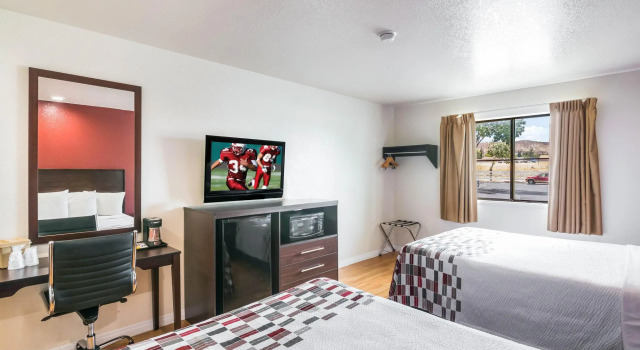 Четырёхместный номер Deluxe Red Roof Inn Palmdale - Lancaster