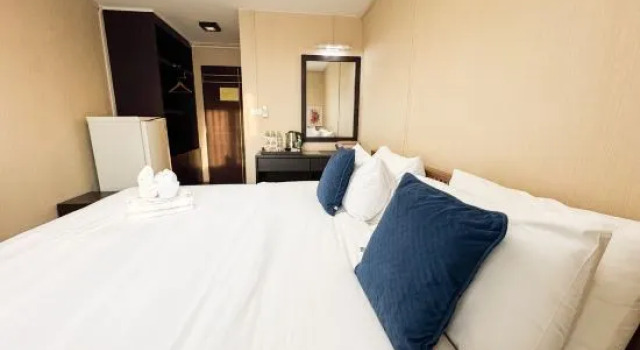 Номер Standard House and Home Residence