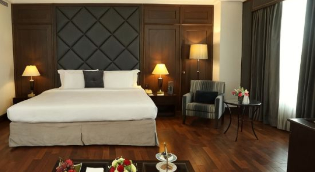 Полулюкс Eros Hotel New Delhi by IHG
