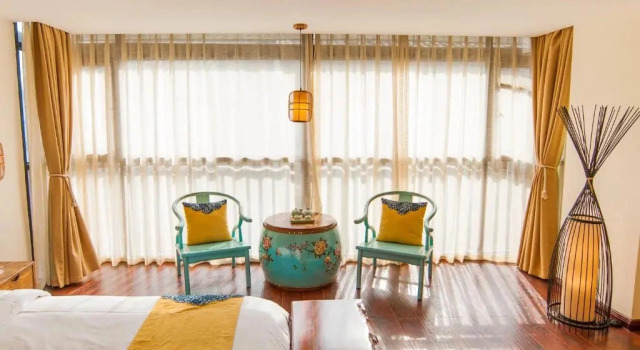 Номер Standard Secret Courtyard Resort Hotel